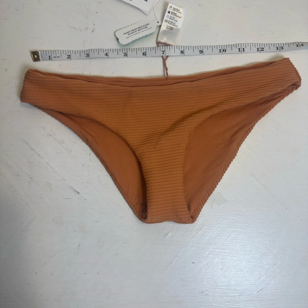 L space Ribbed Sandy Bottom Classic In Amber - Picture 5 of 6
